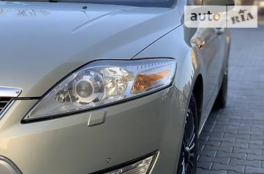 Универсал Ford Mondeo 2010 в Луцке