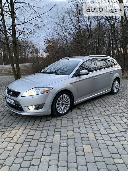 Універсал Ford Mondeo 2010 в Коломиї