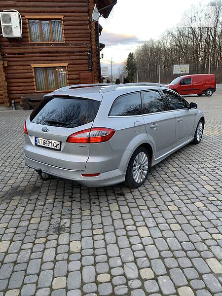 Універсал Ford Mondeo 2010 в Коломиї