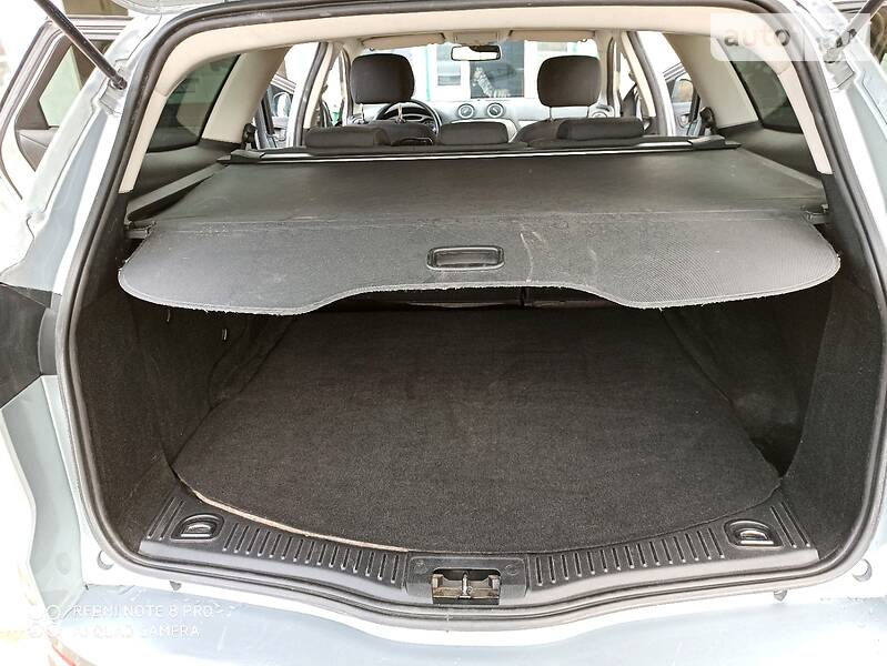 Седан Ford Mondeo 2010 в Дрогобичі
