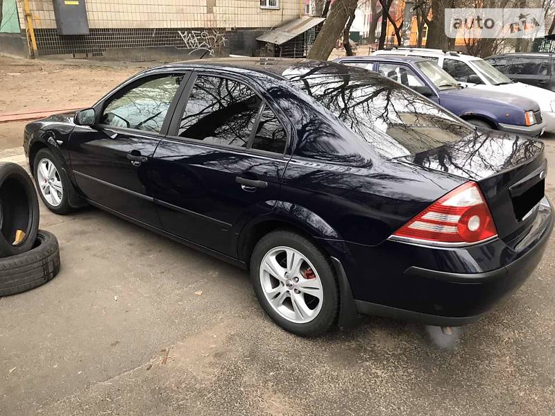 Седан Ford Mondeo 2005 в Киеве
