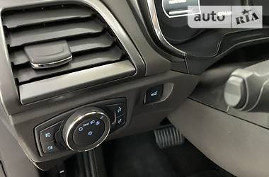 Ліфтбек Ford Mondeo 2015 в 