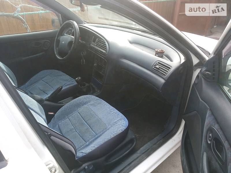Седан Ford Mondeo 1993 в Білгороді-Дністровському