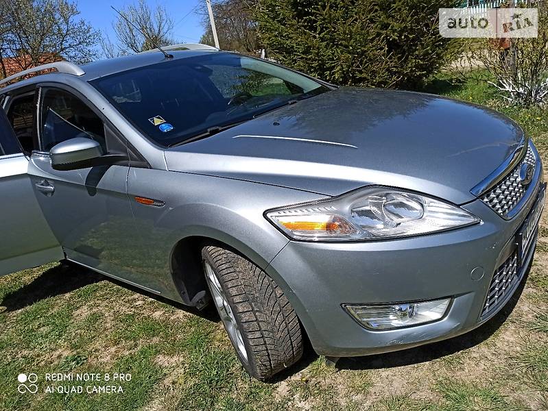 Седан Ford Mondeo 2010 в Дрогобичі