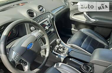 Хетчбек Ford Mondeo 2011 в 
