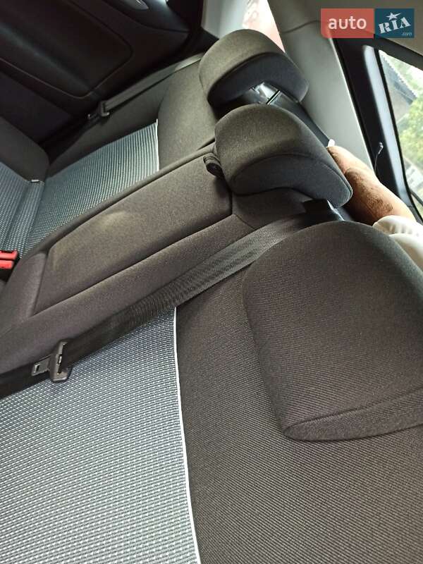 Ліфтбек Ford Mondeo 2012 в Києві