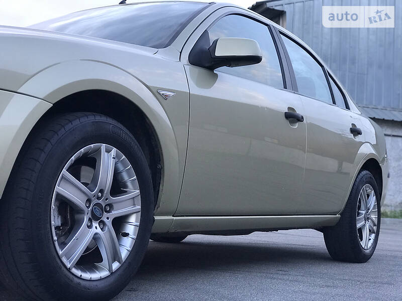 Седан Ford Mondeo 2006 в Києві