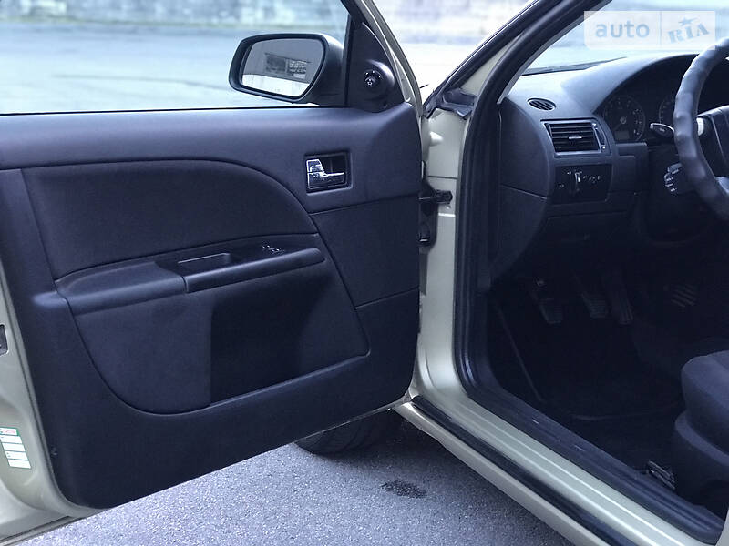Седан Ford Mondeo 2006 в Києві