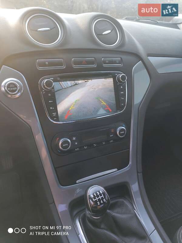 Седан Ford Mondeo 2011 в Киеве