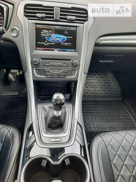 Лифтбек Ford Mondeo 2015 в Ивано-Франковске фото 14 Лифтбек Ford Mondeo 2015 в Ивано-Франковске