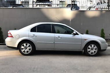 Седан Ford Mondeo 2001 в Киеве