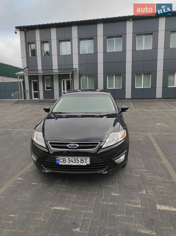 Лифтбек Ford Mondeo 2011 в Чернигове
