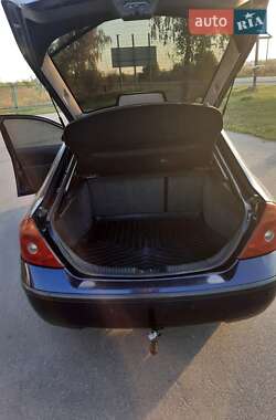 Хетчбек Ford Mondeo 2002 в 