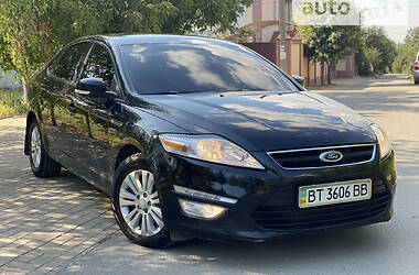 Лифтбек Ford Mondeo 2013 в Киеве