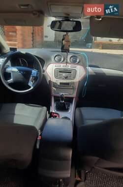 Седан Ford Mondeo 2007 в Хусті