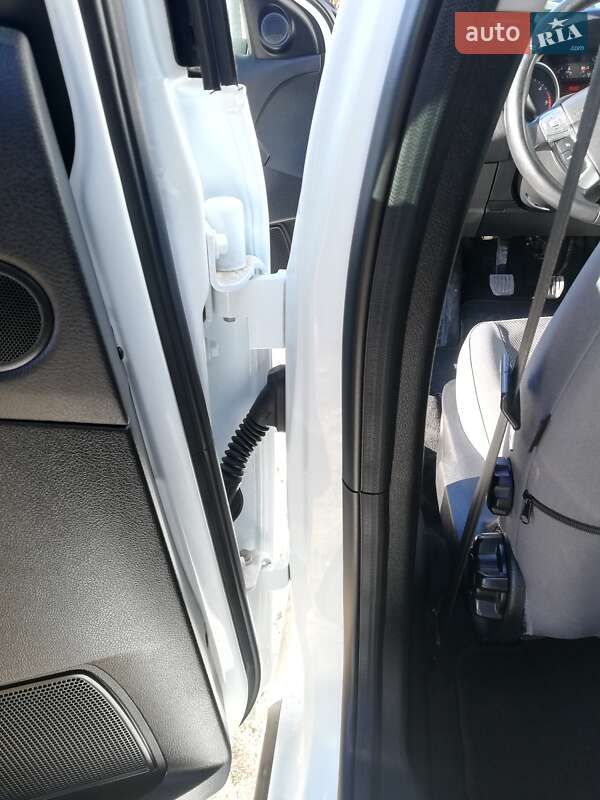 Седан Ford Mondeo 2011 в Кам'янець-Подільському