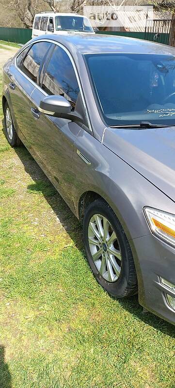 Лифтбек Ford Mondeo 2011 в Ивано-Франковске