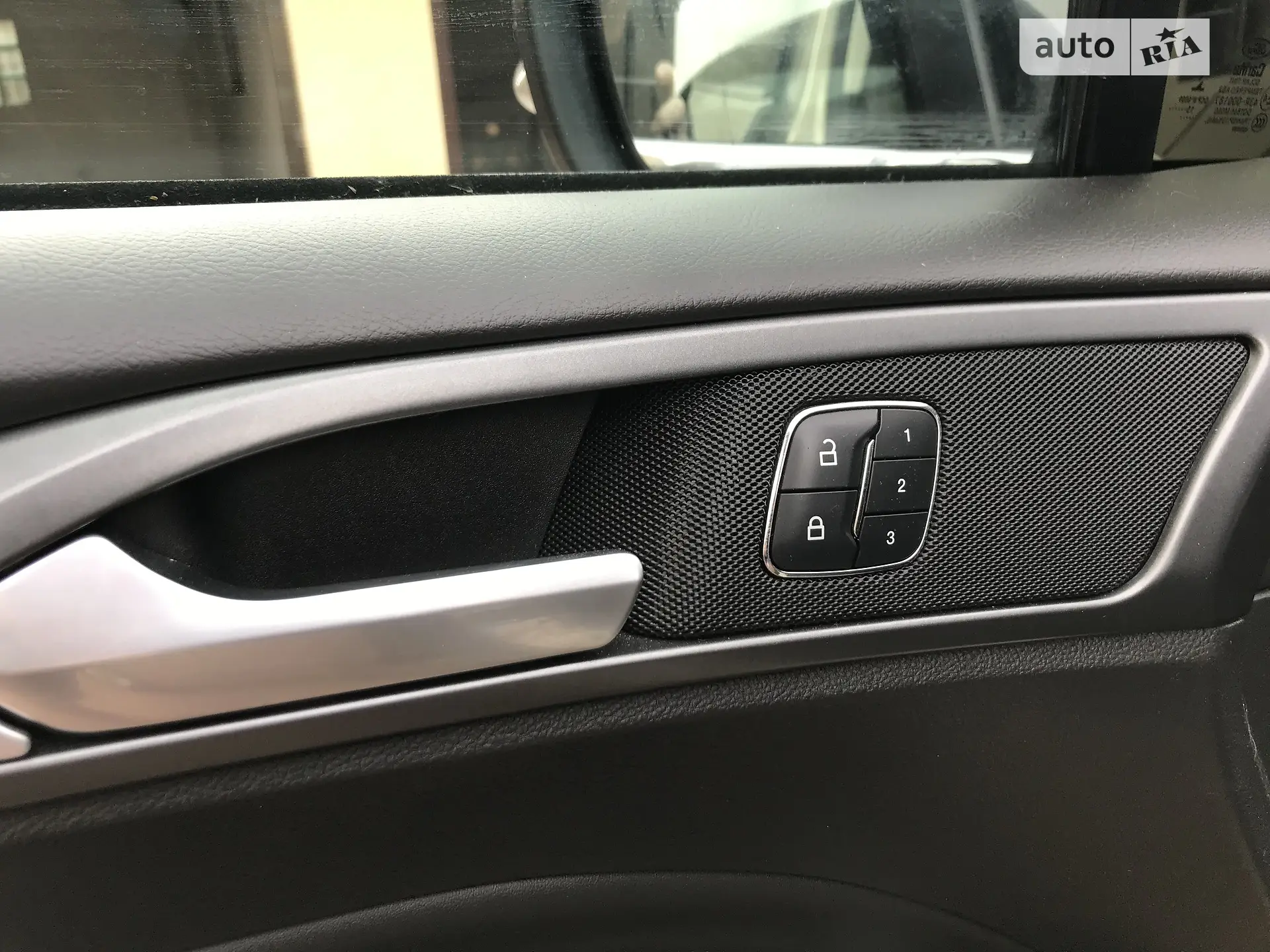 2015 Ford Mondeo - мініатюра 19