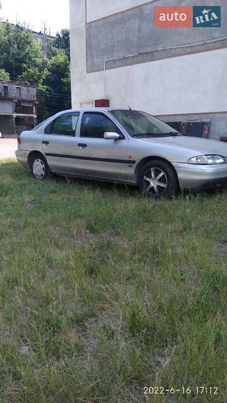 Хетчбек Ford Mondeo 1994 в Львові