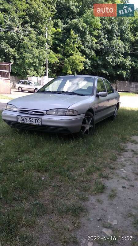 Хетчбек Ford Mondeo 1994 в Львові