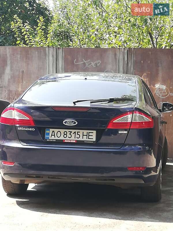 Ліфтбек Ford Mondeo 2009 в Мукачевому
