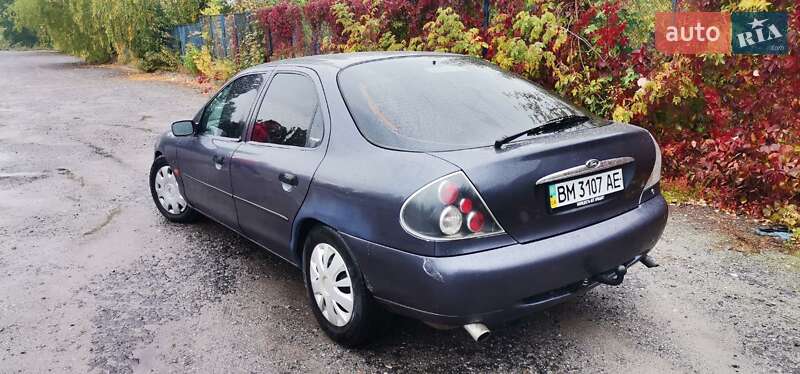 Ліфтбек Ford Mondeo 1996 в Сумах