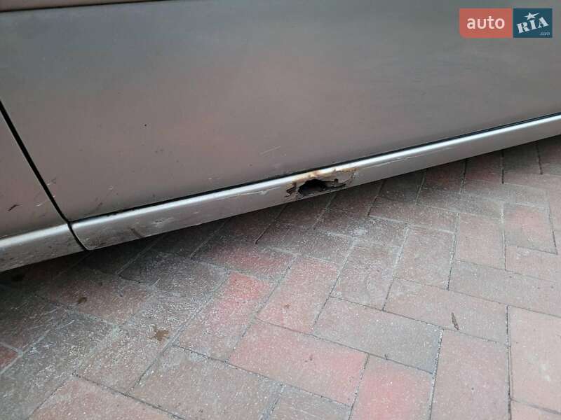 Лифтбек Ford Mondeo 2001 в Виннице
