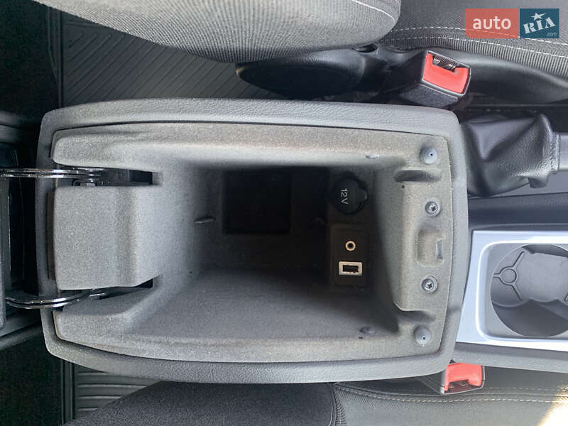 Универсал Ford Mondeo 2013 в Ужгороде