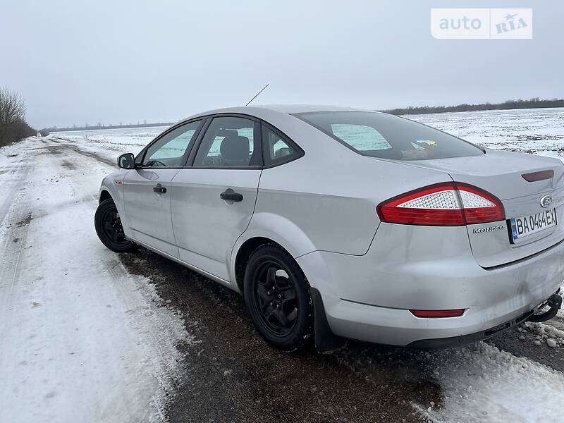 Седан Ford Mondeo 2007 в Малій Висці