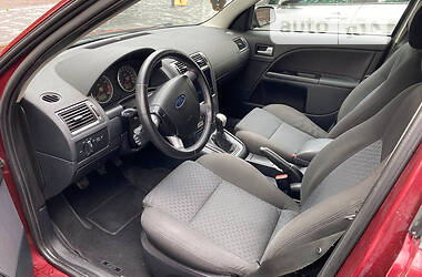 Лифтбек Ford Mondeo 2004 в 