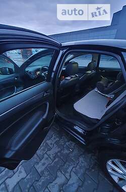Лифтбек Ford Mondeo 2010 в 