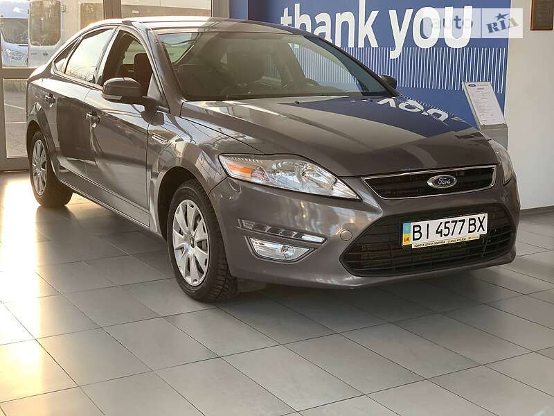 Ліфтбек Ford Mondeo 2013 в Полтаві