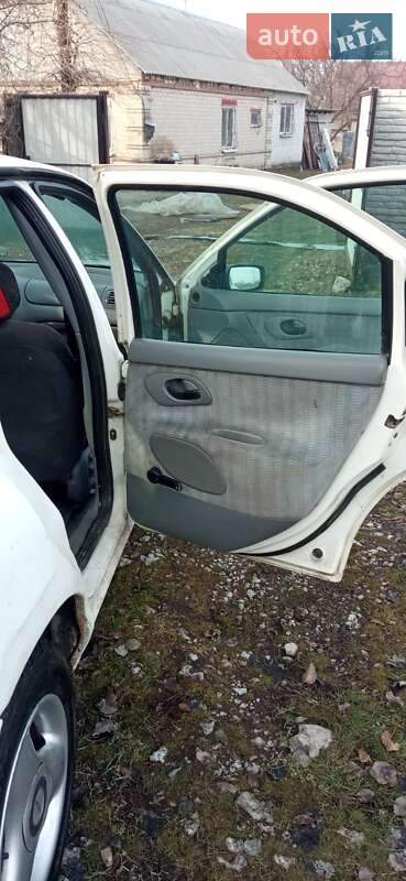 Седан Ford Mondeo 1994 в Днепре