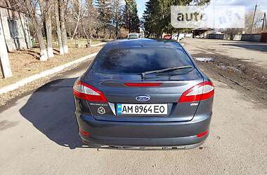 Лифтбек Ford Mondeo 2009 в 