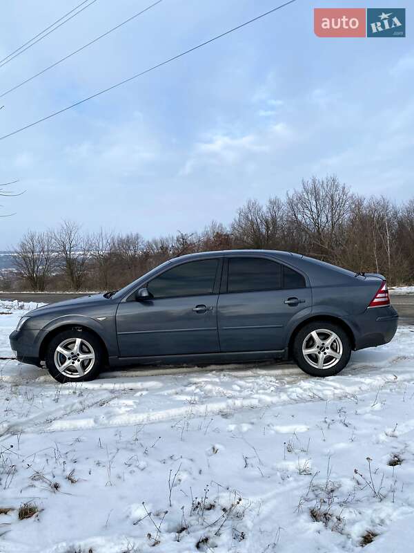 Лифтбек Ford Mondeo 2001 в Обухове