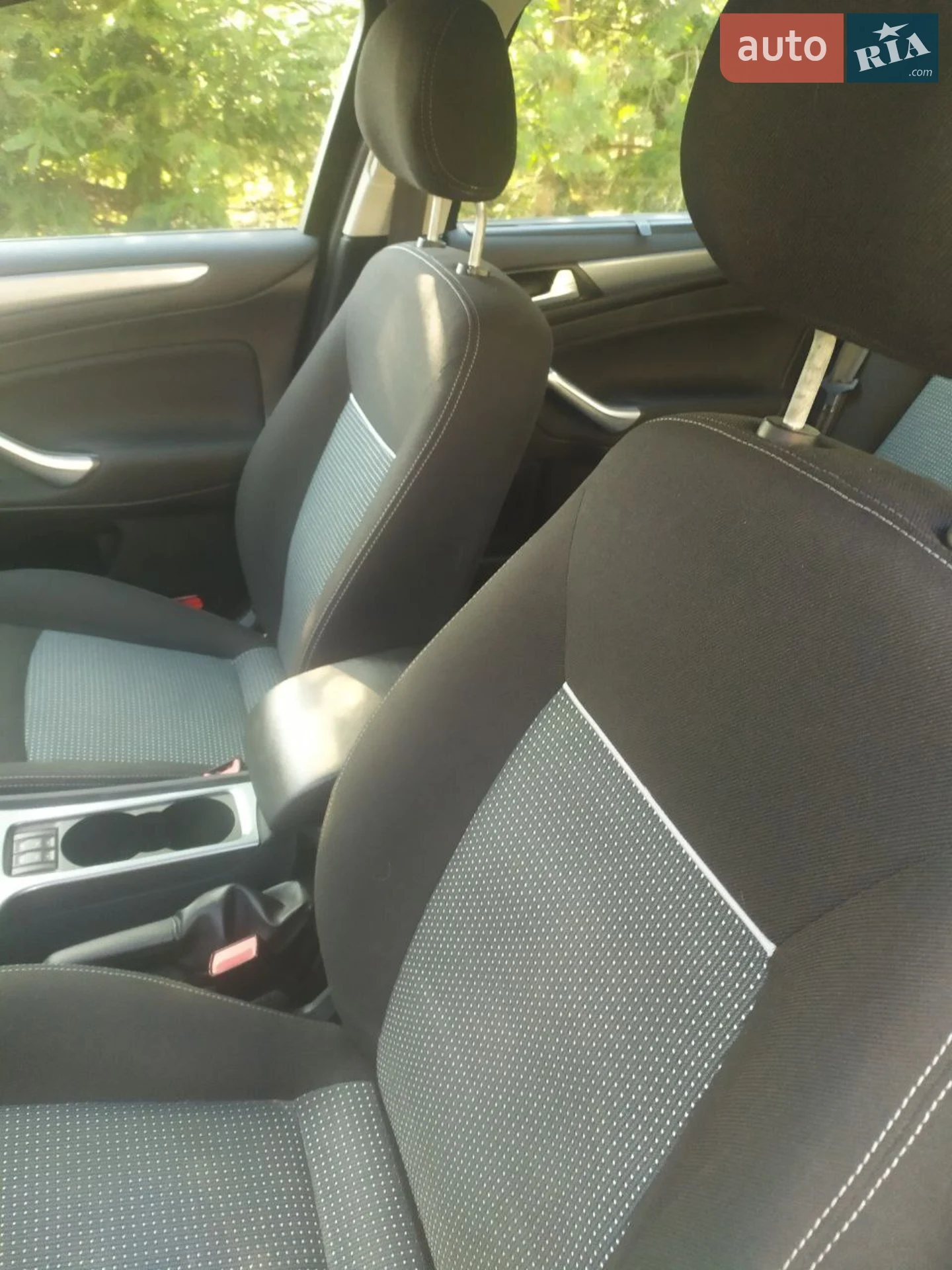 2010 Ford Mondeo - мініатюра 4
