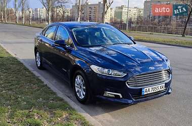 Седан Ford Mondeo 2018 в Киеве