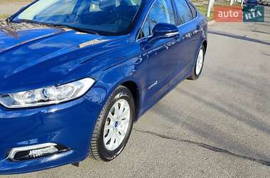 Седан Ford Mondeo 2018 в Киеве
