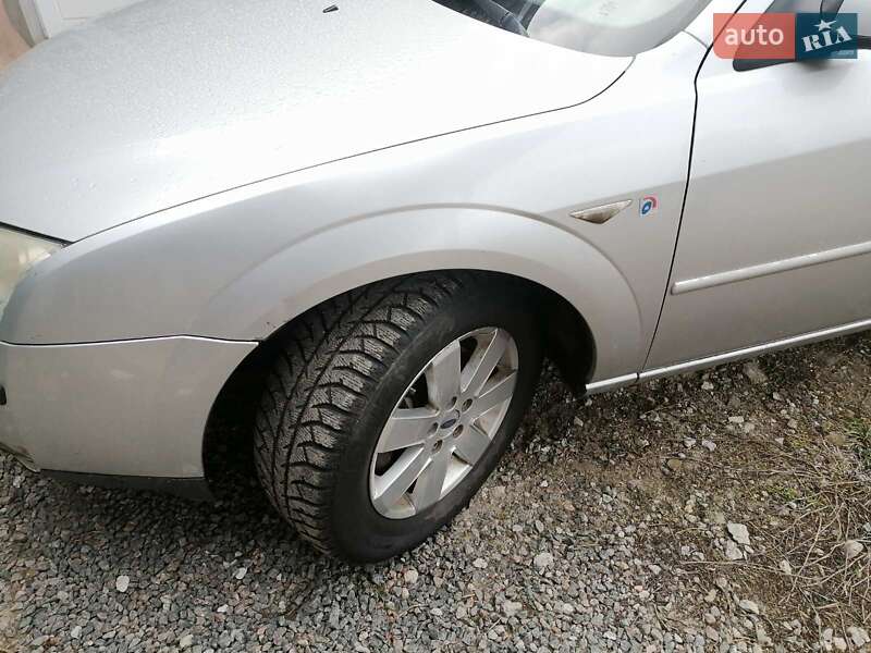 Універсал Ford Mondeo 2003 в Миколаєві