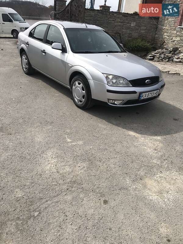 Лифтбек Ford Mondeo 2005 в Каменец-Подольском
