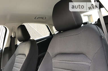 Лифтбек Ford Mondeo 2020 в 