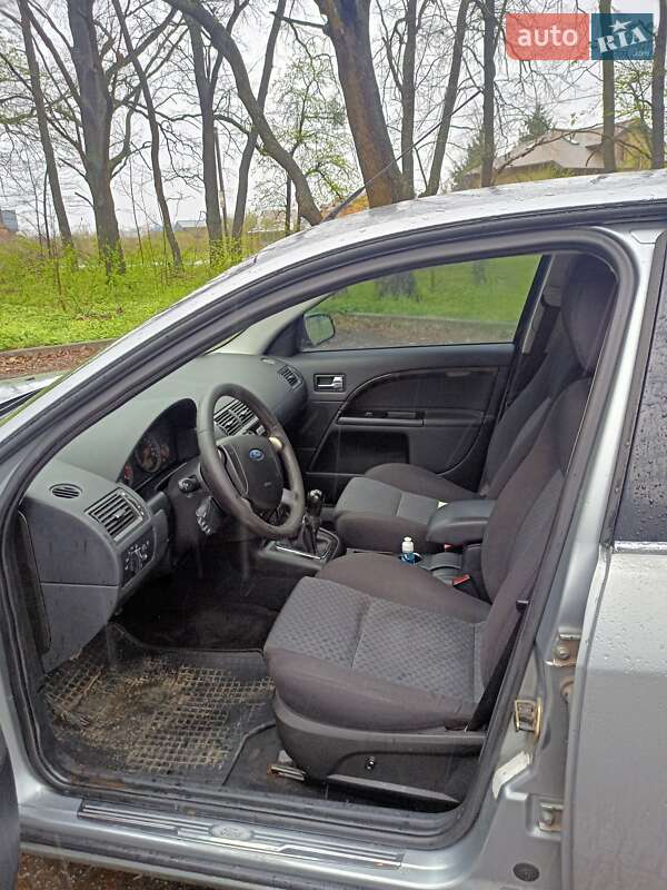 Седан Ford Mondeo 2006 в Полтаве