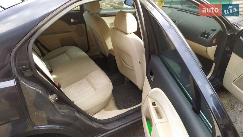 Лифтбек Ford Mondeo 2005 в Кропивницком фото 7 Лифтбек Ford Mondeo 2005 в Кропивницком