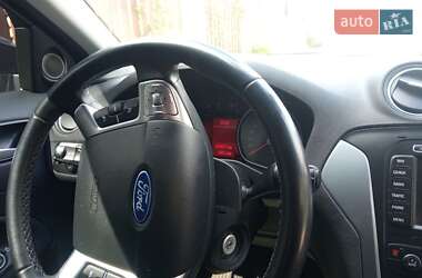 Універсал Ford Mondeo 2013 в 