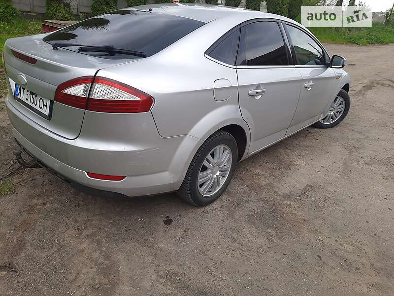 Ліфтбек Ford Mondeo 2010 в Снятині
