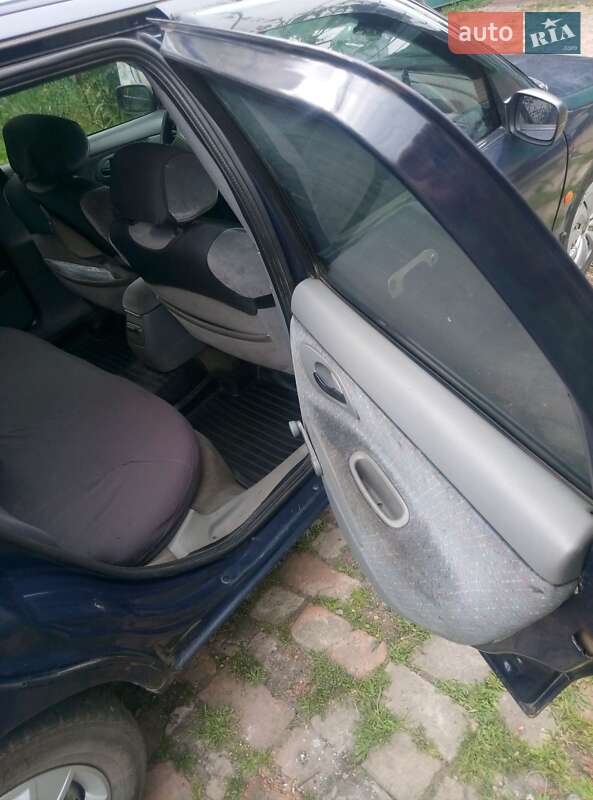 Універсал Ford Mondeo 1995 в Добропіллі фото 10 Універсал Ford Mondeo 1995 в Добропіллі