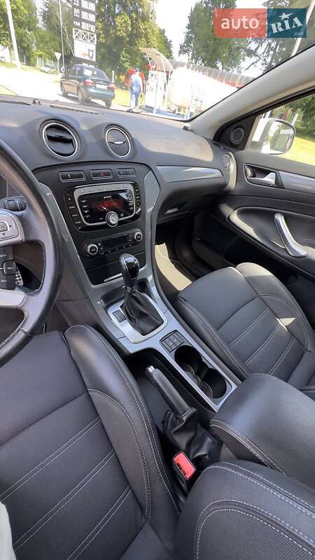 Универсал Ford Mondeo 2014 в Львове