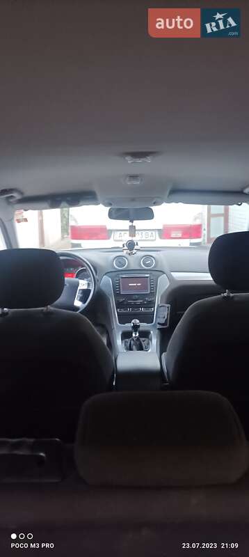 Универсал Ford Mondeo 2012 в Иваничах