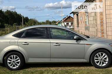 Седан Ford Mondeo 2010 в Львові