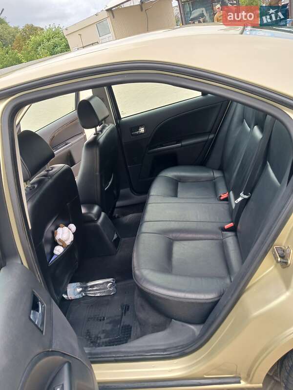 Седан Ford Mondeo 2007 в Белозерке